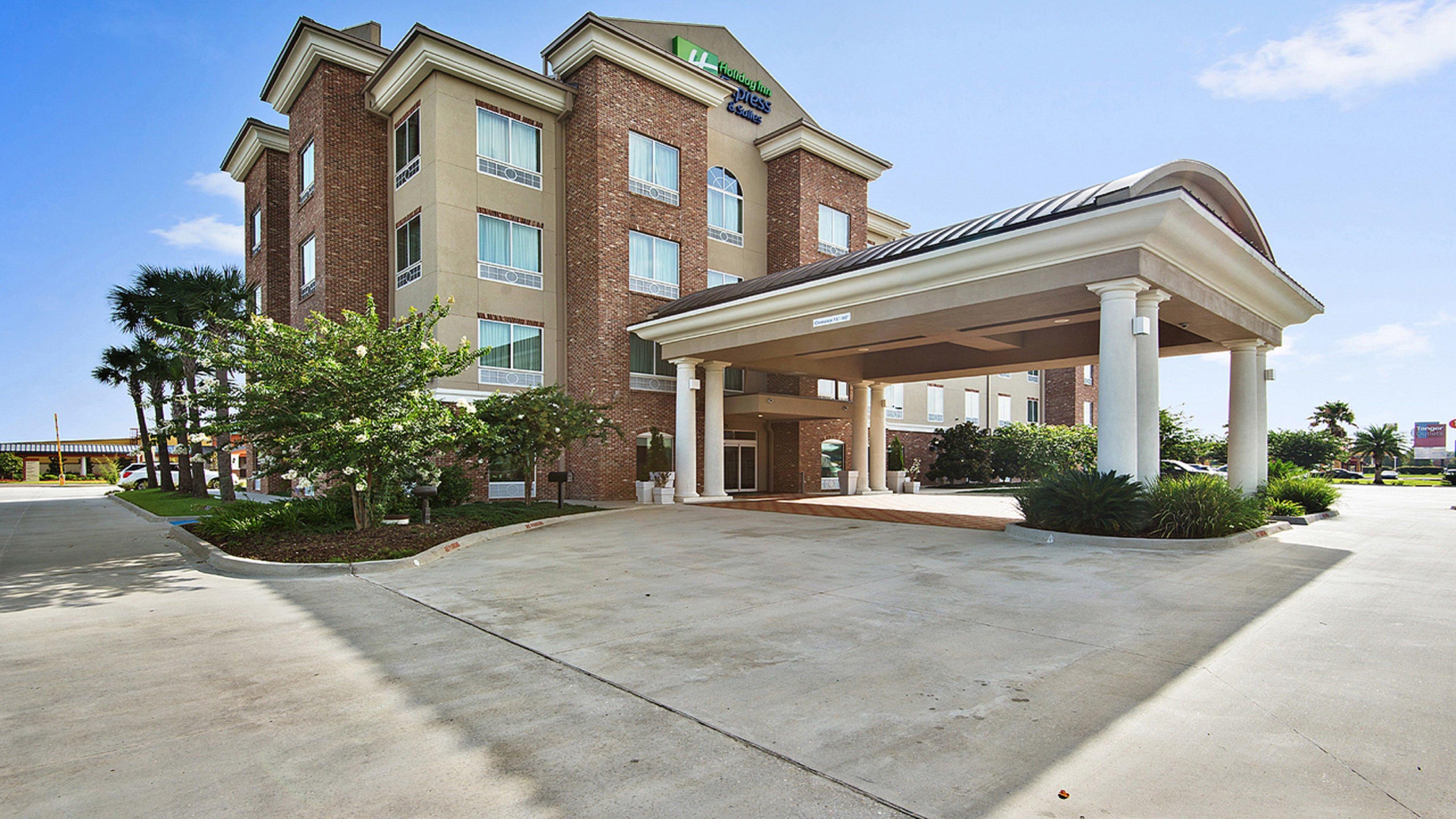 Holiday Inn Express & Suites Gonzales, An Ihg Hotel Extérieur photo